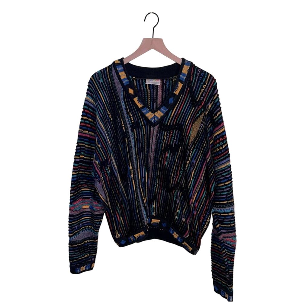 VNTG COOGI 90s tundra style rainbow sweater L